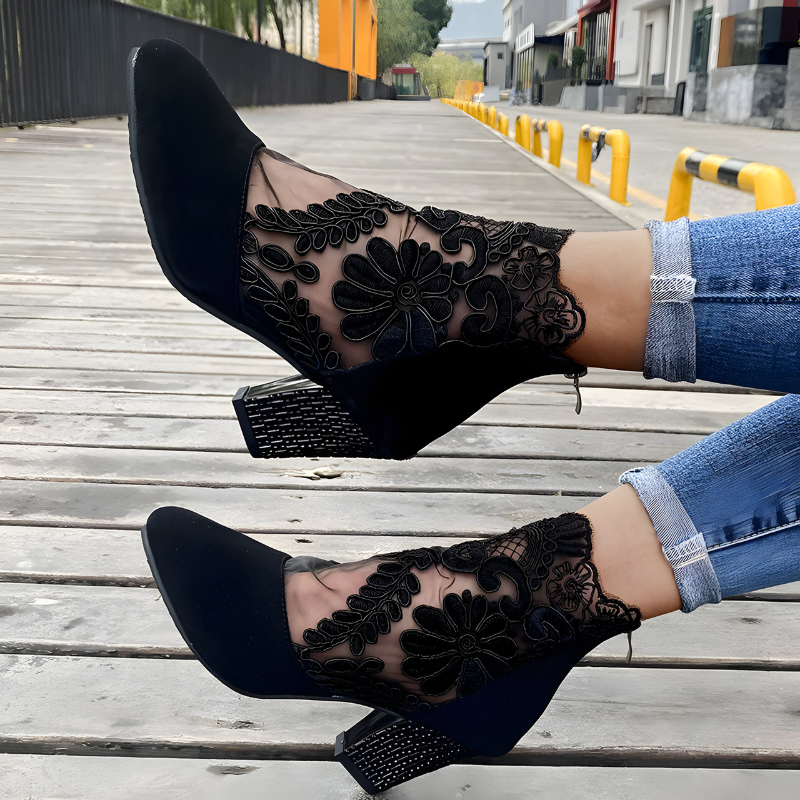 Federica | Spitzen-Stiefeletten mit Blockabsatz