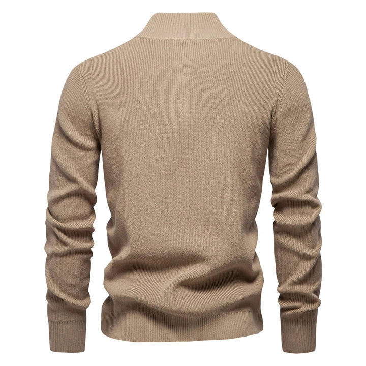 Konrad | Stilvoller Herrenpullover mit Knopfdetails