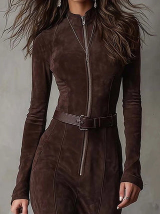 Claudia | Langes braunes Kleid mit Gürtel