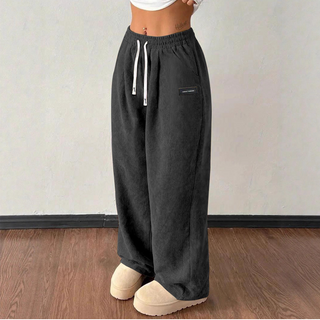 Hanna | Cordhose mit weitem Bein und Kordelzug